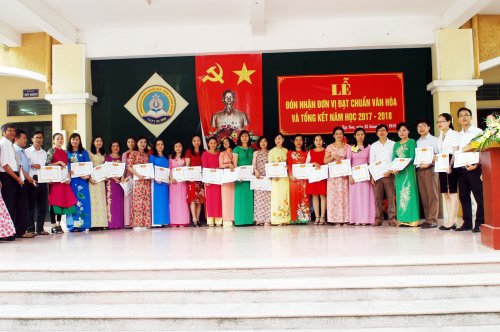 GV có HSG tỉnh.JPG