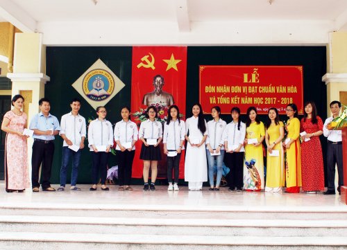Tập thể, cá nhân xuất sắc 19-5.JPG