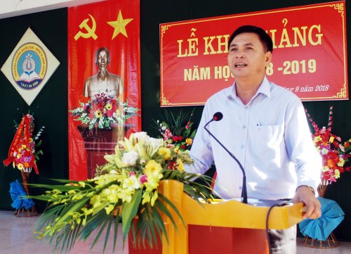 Dậu phát biểu.JPG