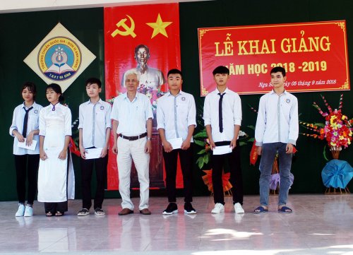 Khen 8.JPG